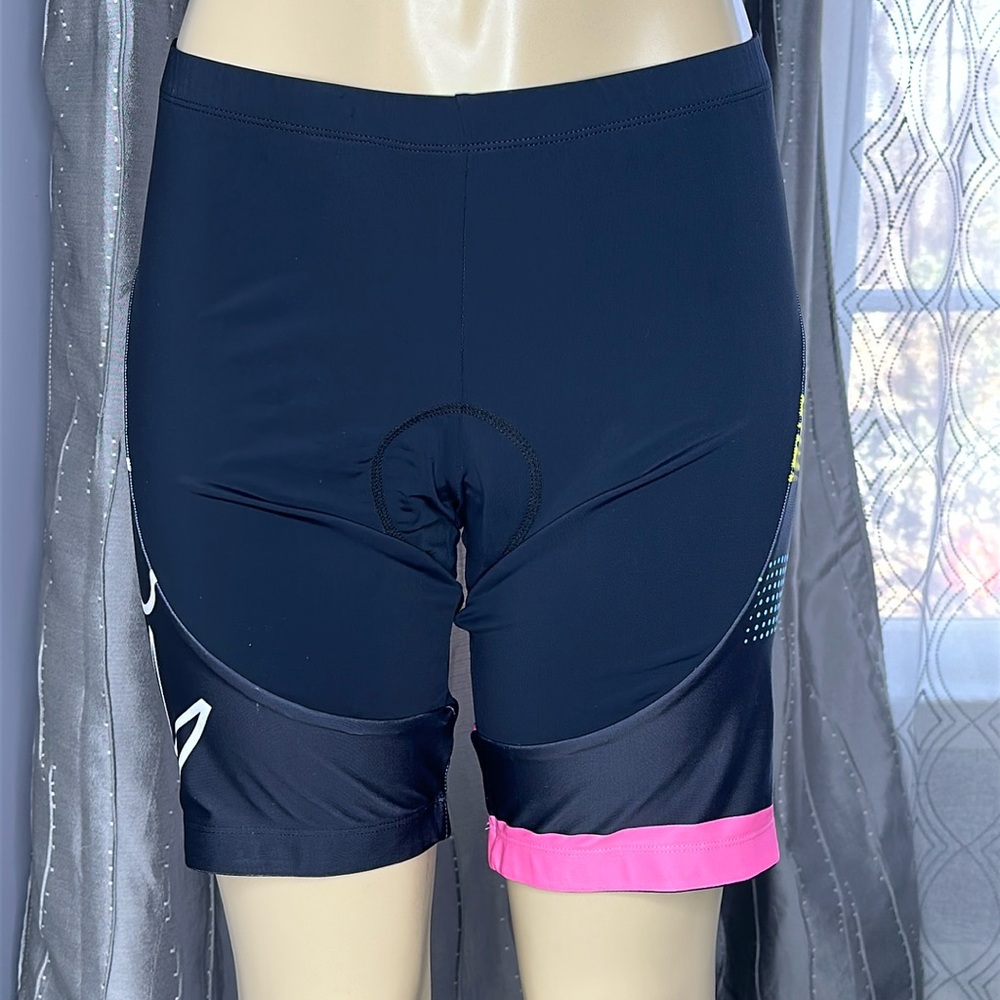 Beroy Women’s Cycling Shorts Black/ Pink Sz 2XL - Picture 1 of 10
